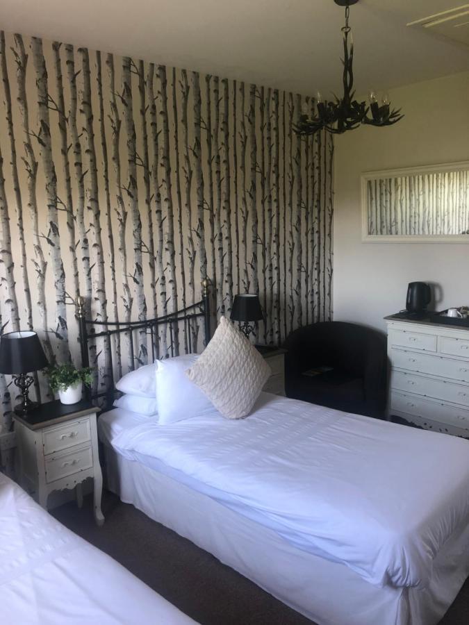 Ach-Na-Sidhe Bed and Breakfast Dores Exteriör bild