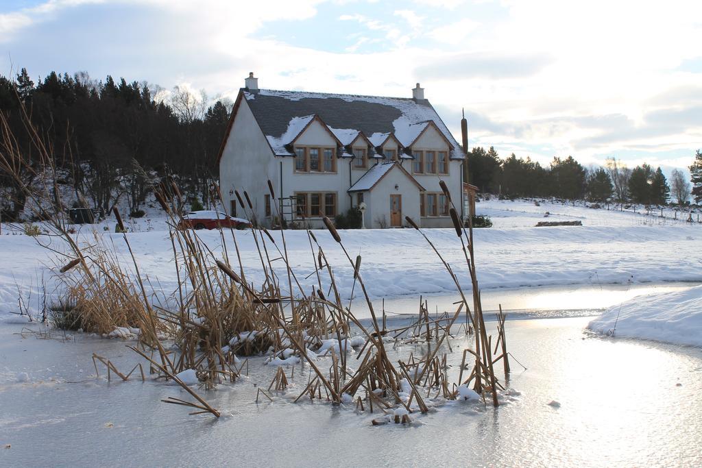 Ach-Na-Sidhe Bed and Breakfast Dores Exteriör bild